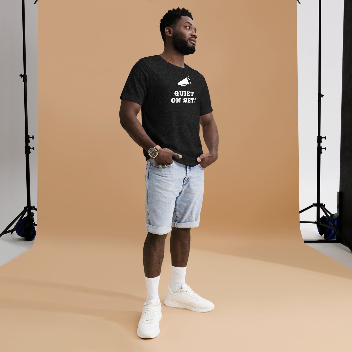 Quiet on Set! | T-Shirt